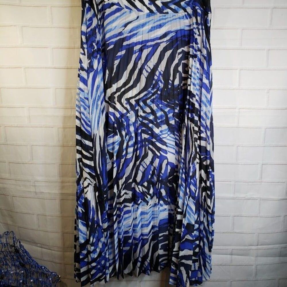 Tropical NEW Chicos Black Label Blue Pleated Maxi Skirt womens 2 M Long - Picture 3 of 9